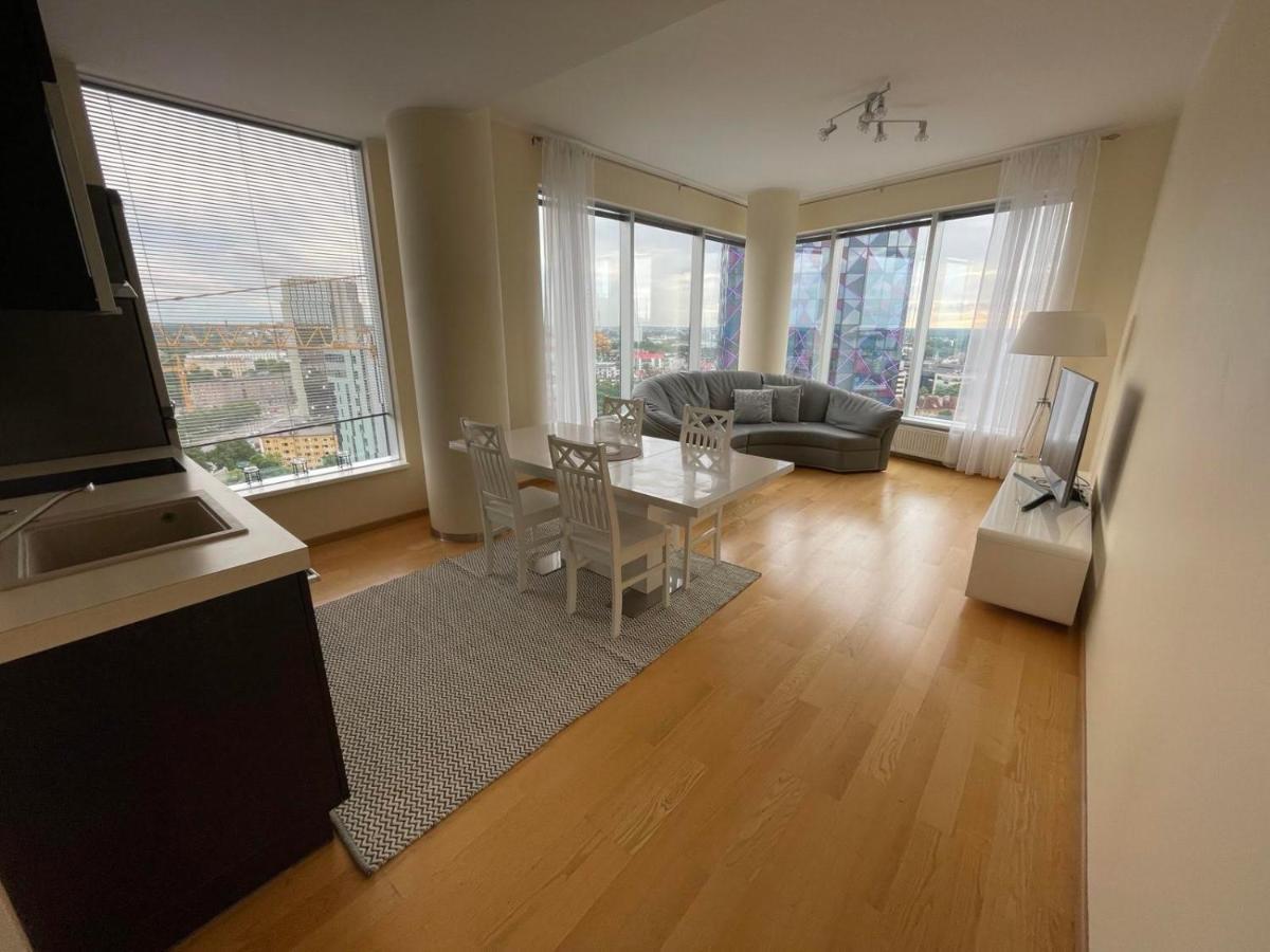 Luxury Nightlights Nelli Apartment Tallinn Exterior photo
